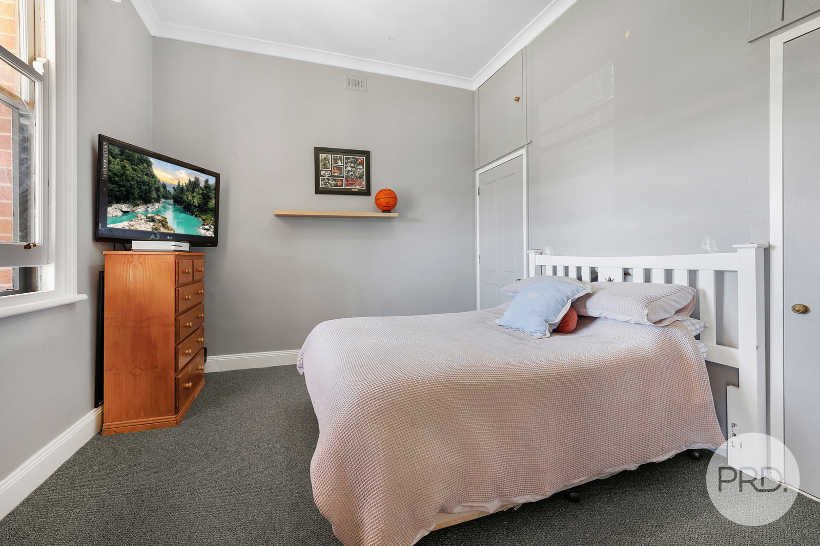 64 Hill Street QUIRINDI 12