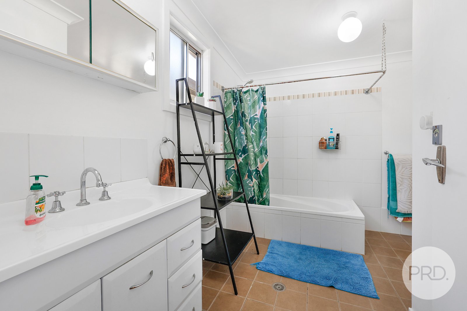 64 Hill Street QUIRINDI 16