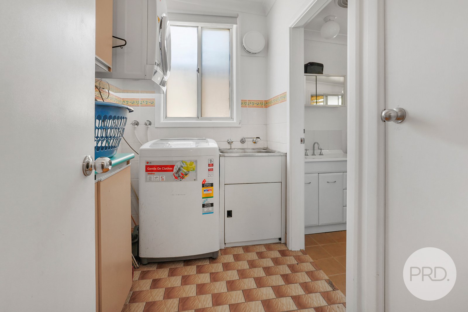 64 Hill Street QUIRINDI 18