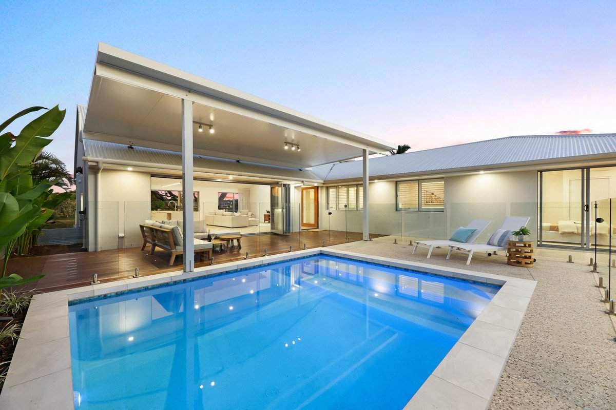 64 Honeyeater Drive Burleigh Waters 5