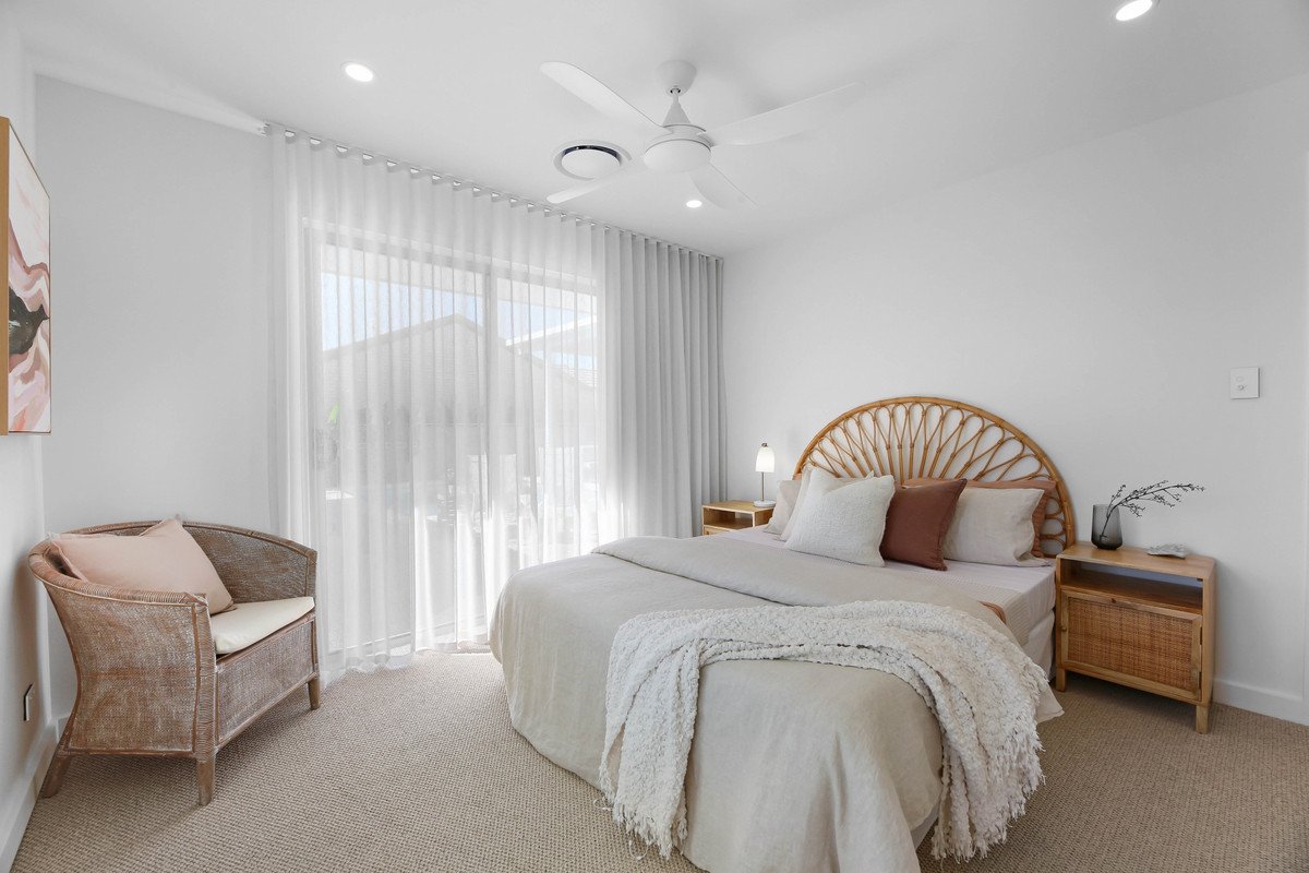64 Honeyeater Drive Burleigh Waters 16