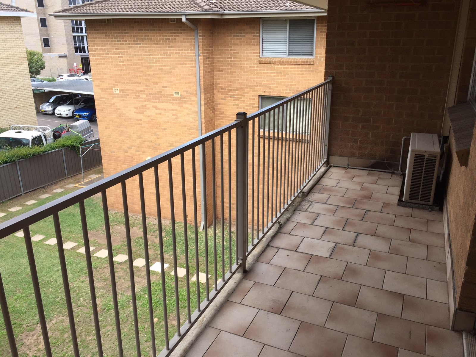 6/4 John Tipping Grove PENRITH 10