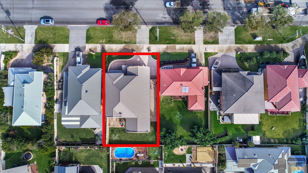 64 Kanahooka Rd  KANAHOOKA 9