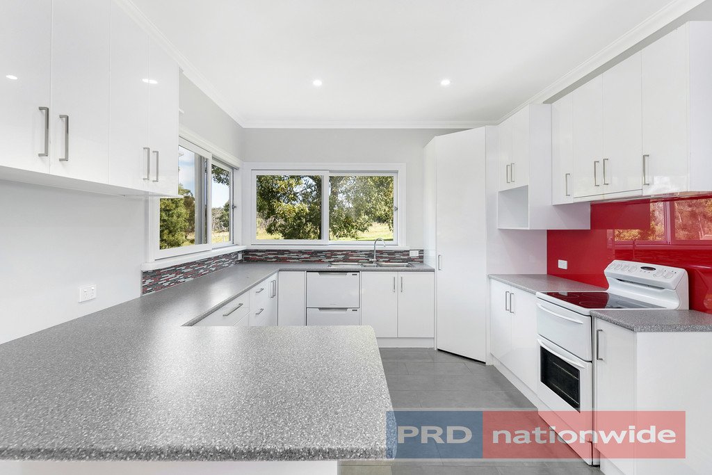 64 Kelly Lane SNAKE VALLEY 9