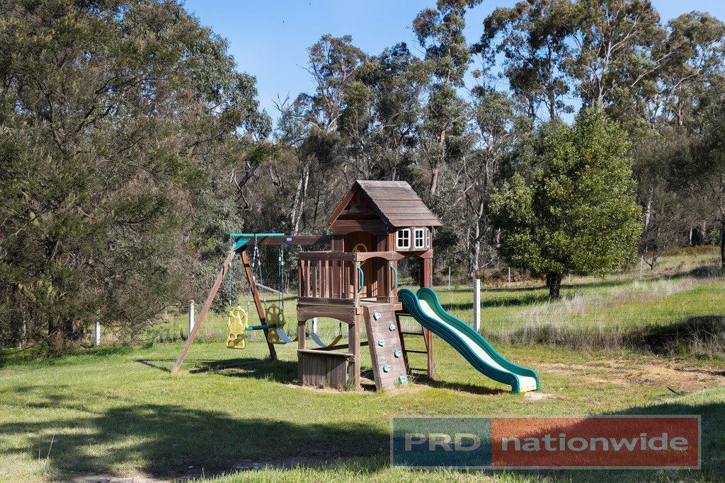 64 Kelly Lane SNAKE VALLEY 16