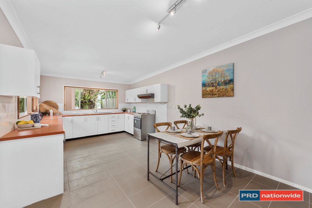 64 King Street COFFS HARBOUR 2