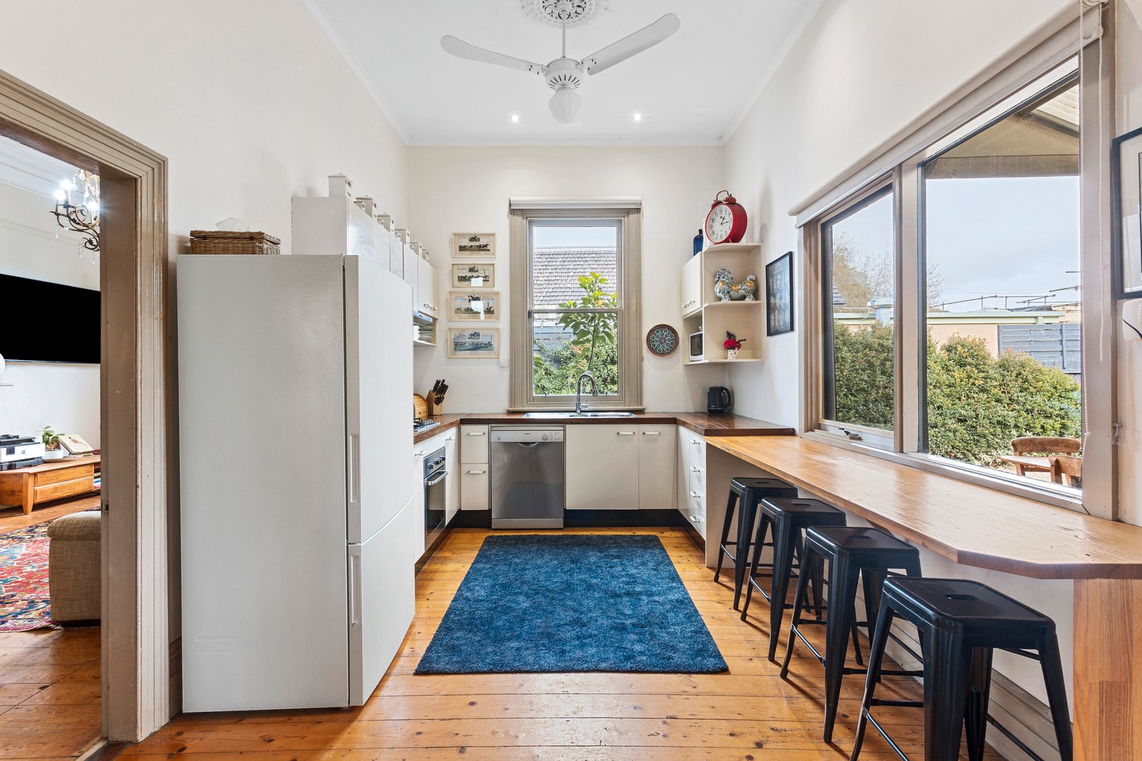 Gallery: 64 King Street