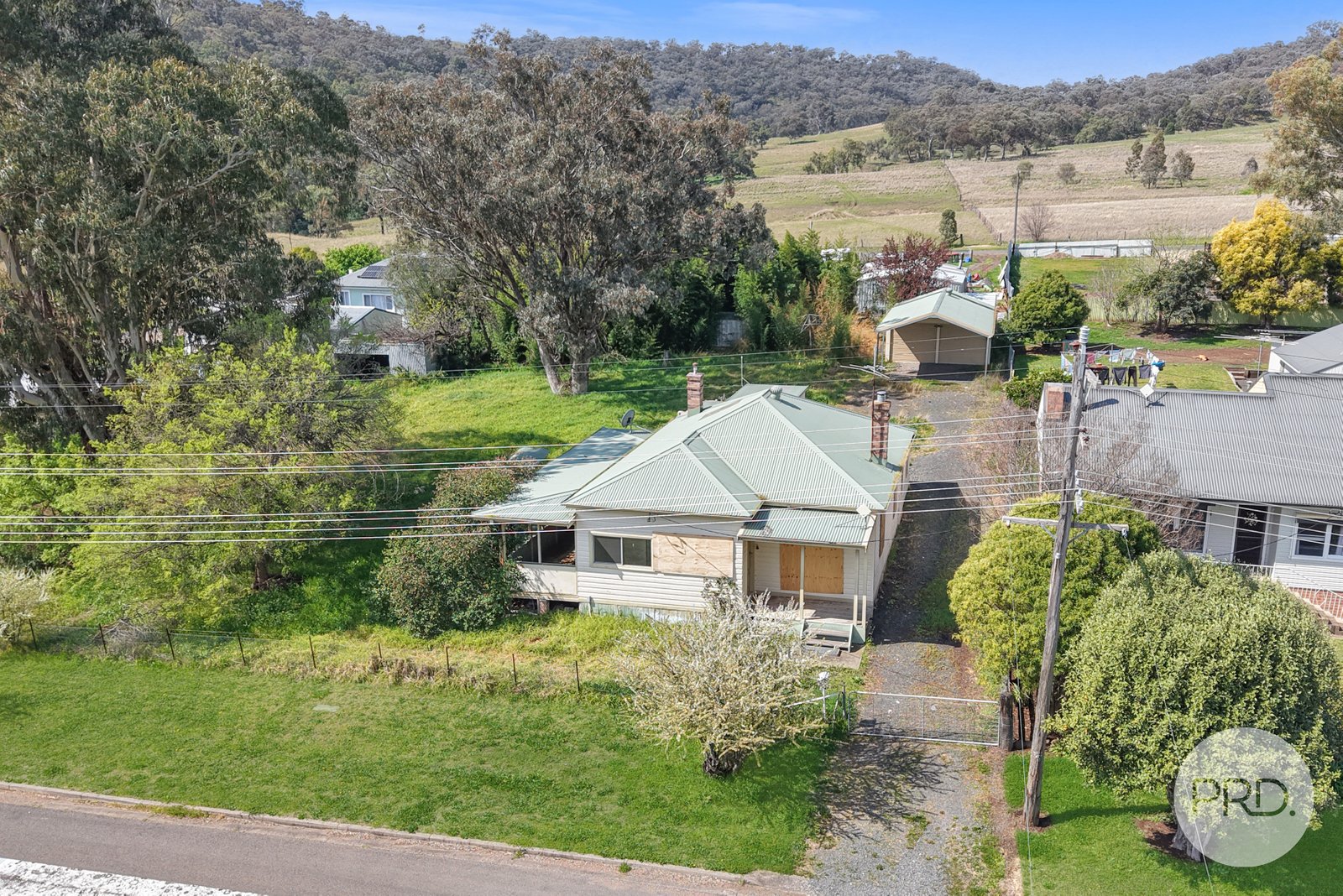 64 Learmonth Street WILLOW TREE 1