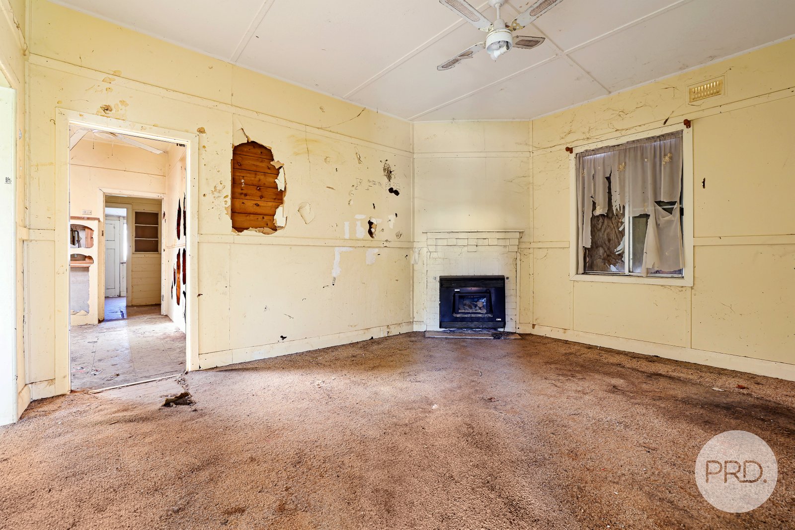 64 Learmonth Street WILLOW TREE 4