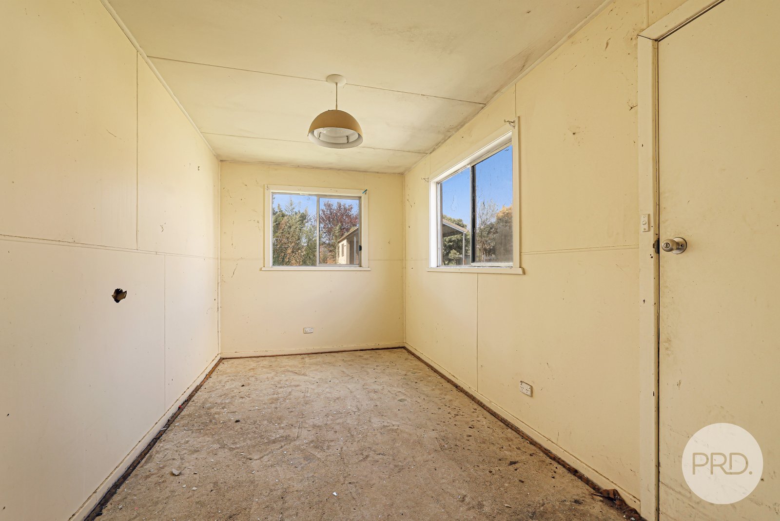 64 Learmonth Street WILLOW TREE 15