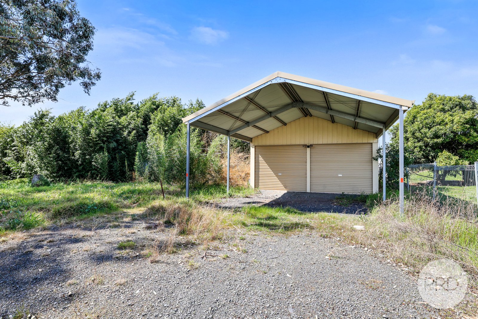64 Learmonth Street WILLOW TREE 17