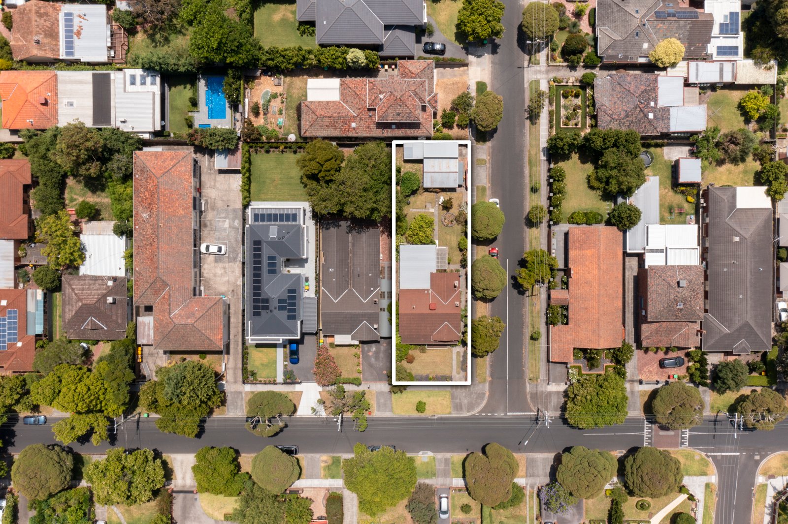 64 Leila Road, Carnegie, VIC