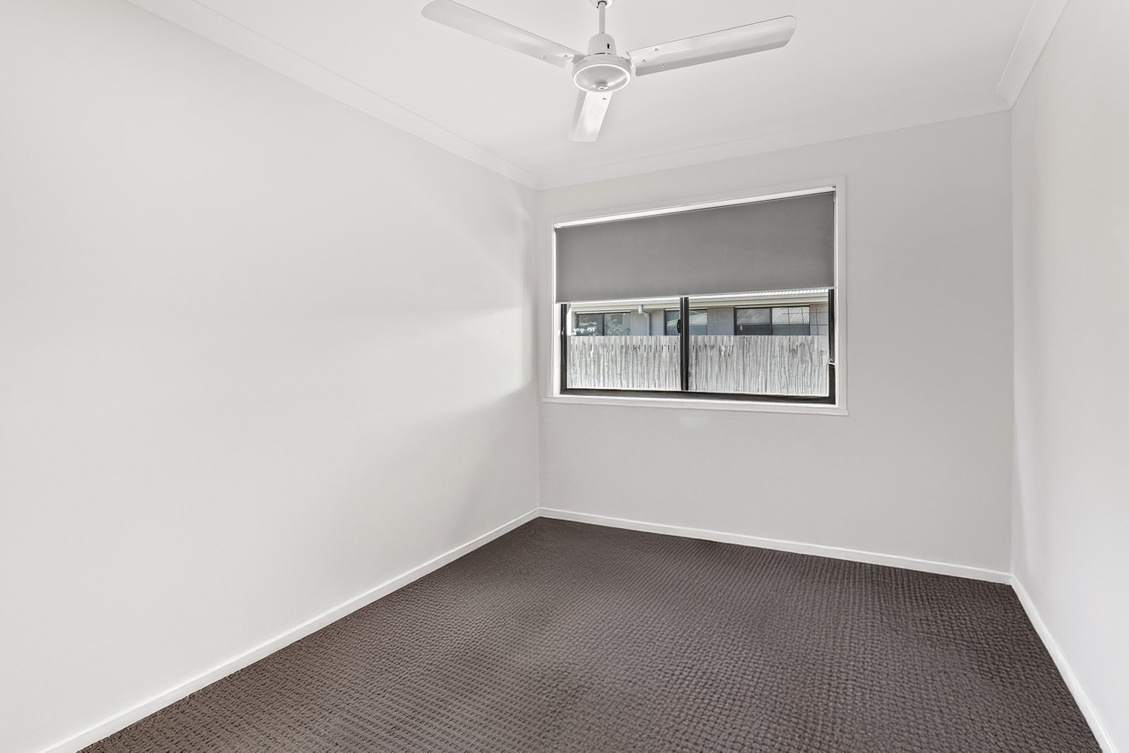 64 Macarthur Drive CANNONVALE 11