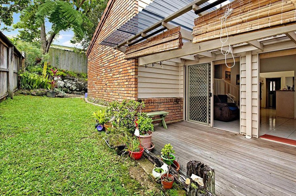 6/4 Madsen Place SOUTHPORT 11