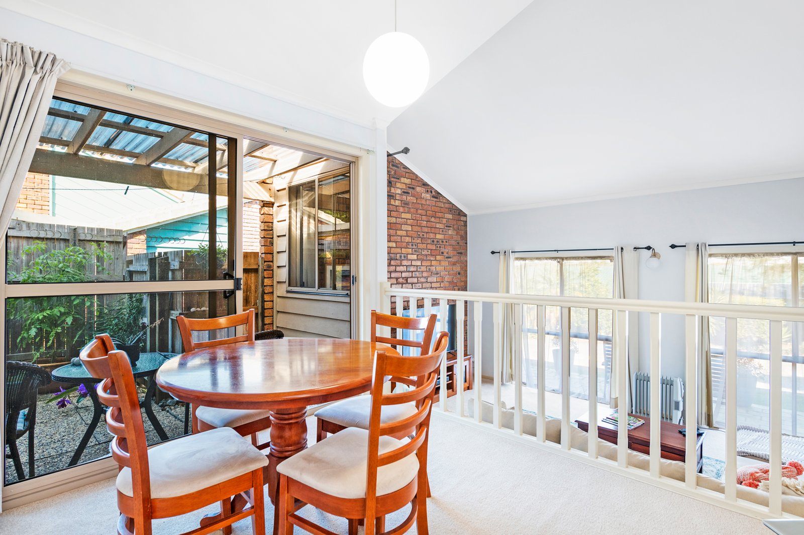 6/4 Madsen Place SOUTHPORT 6