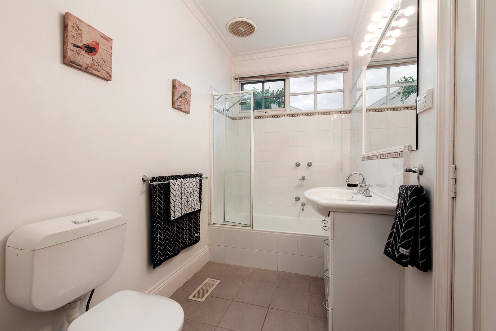 64 Malmsbury Street, Kew, VIC