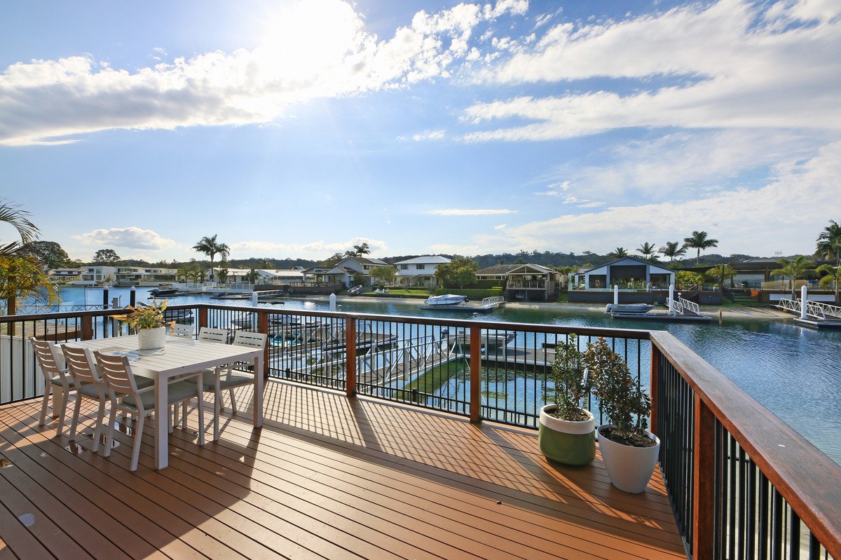64 Melaleuca Drive Palm Beach 2