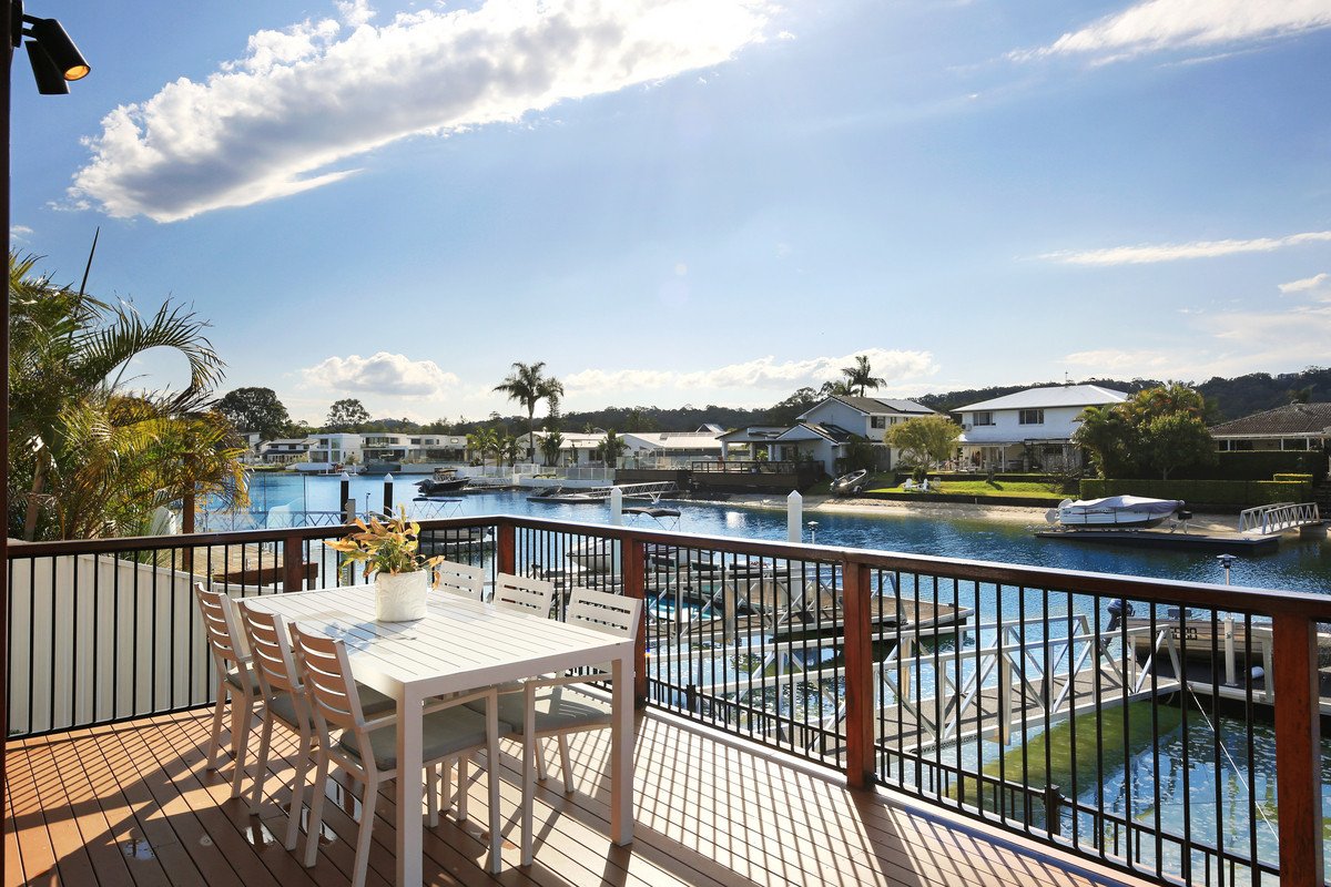 64 Melaleuca Drive Palm Beach 21
