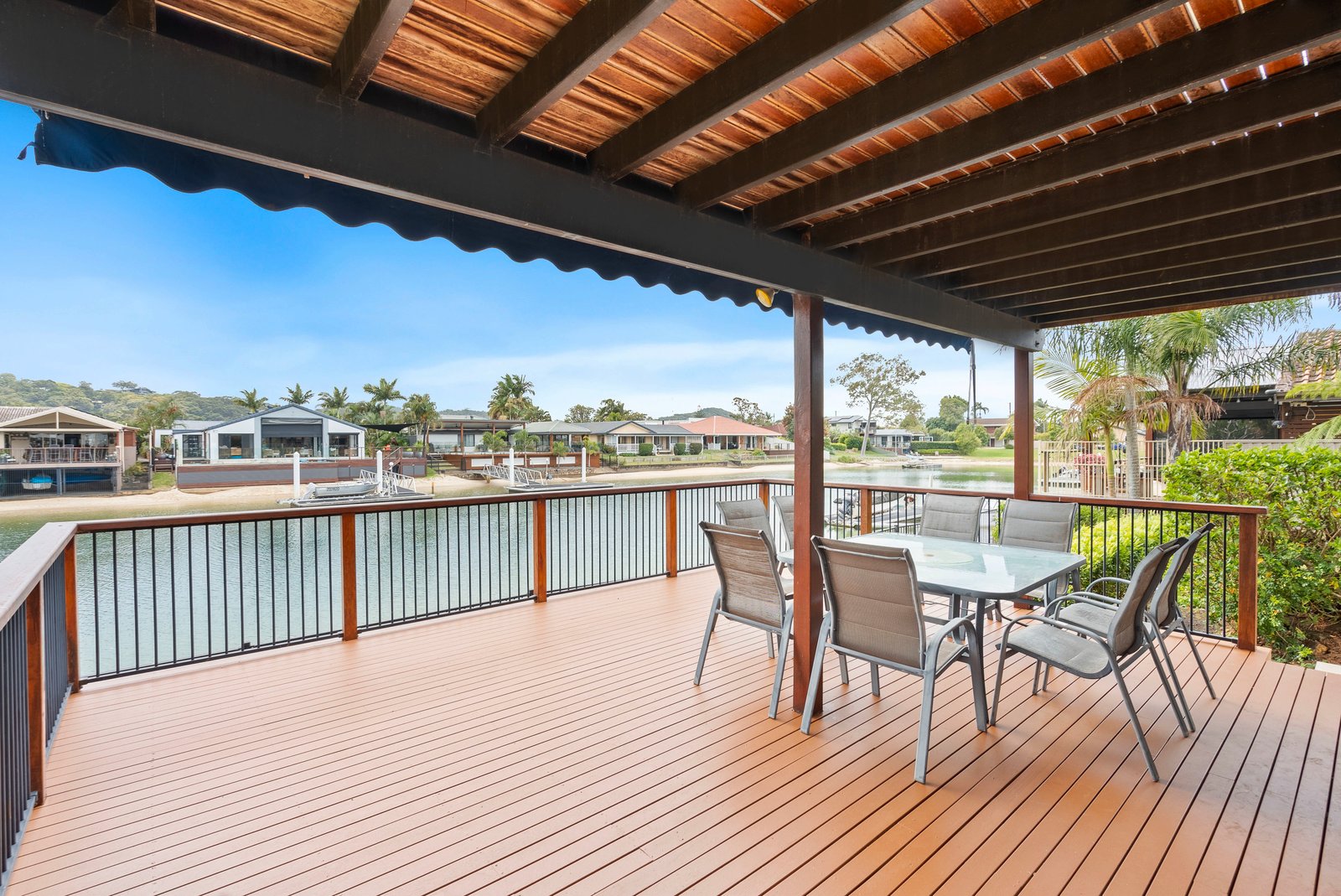 64 Melaleuca Drive PALM BEACH 5