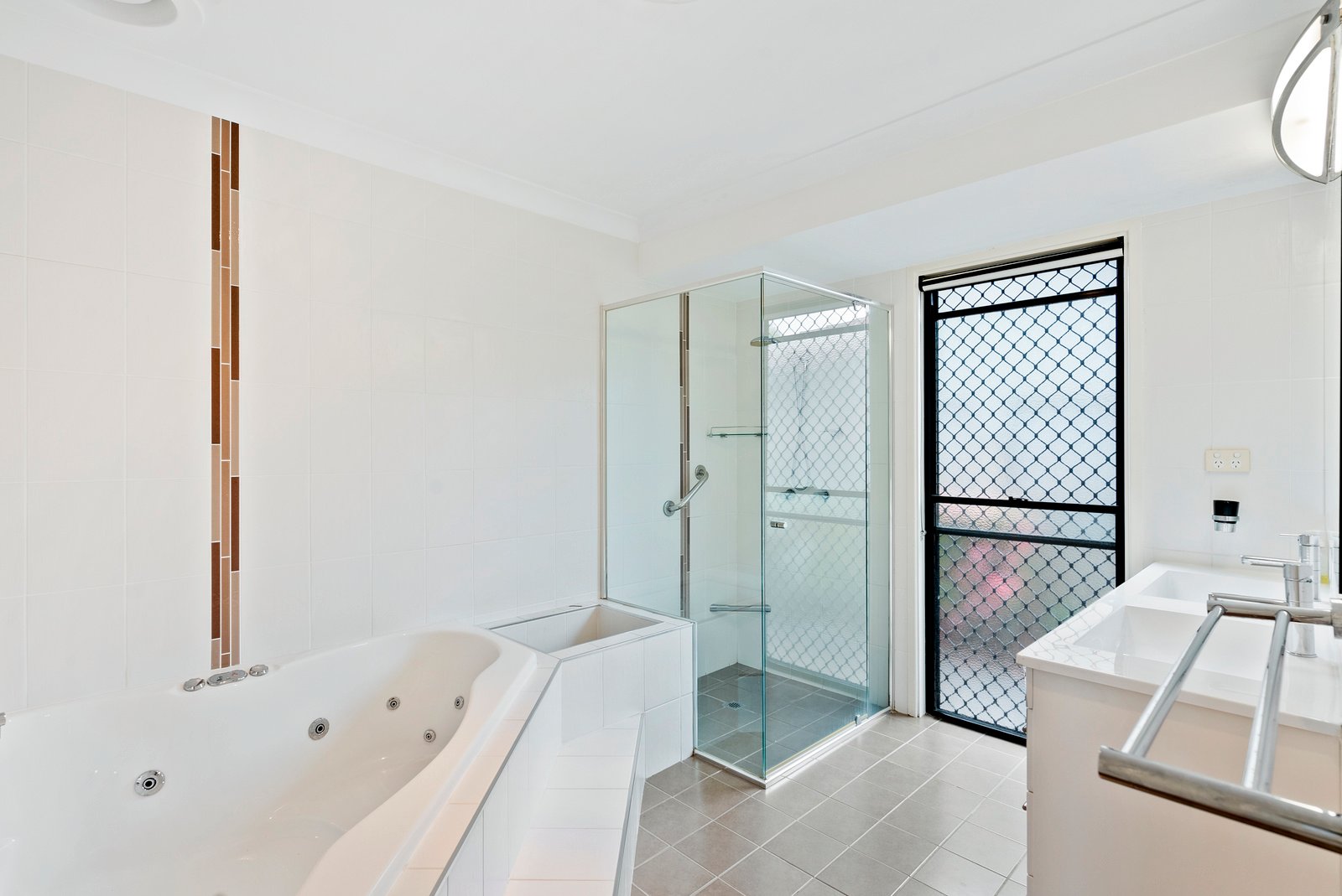 64 Melaleuca Drive PALM BEACH 13