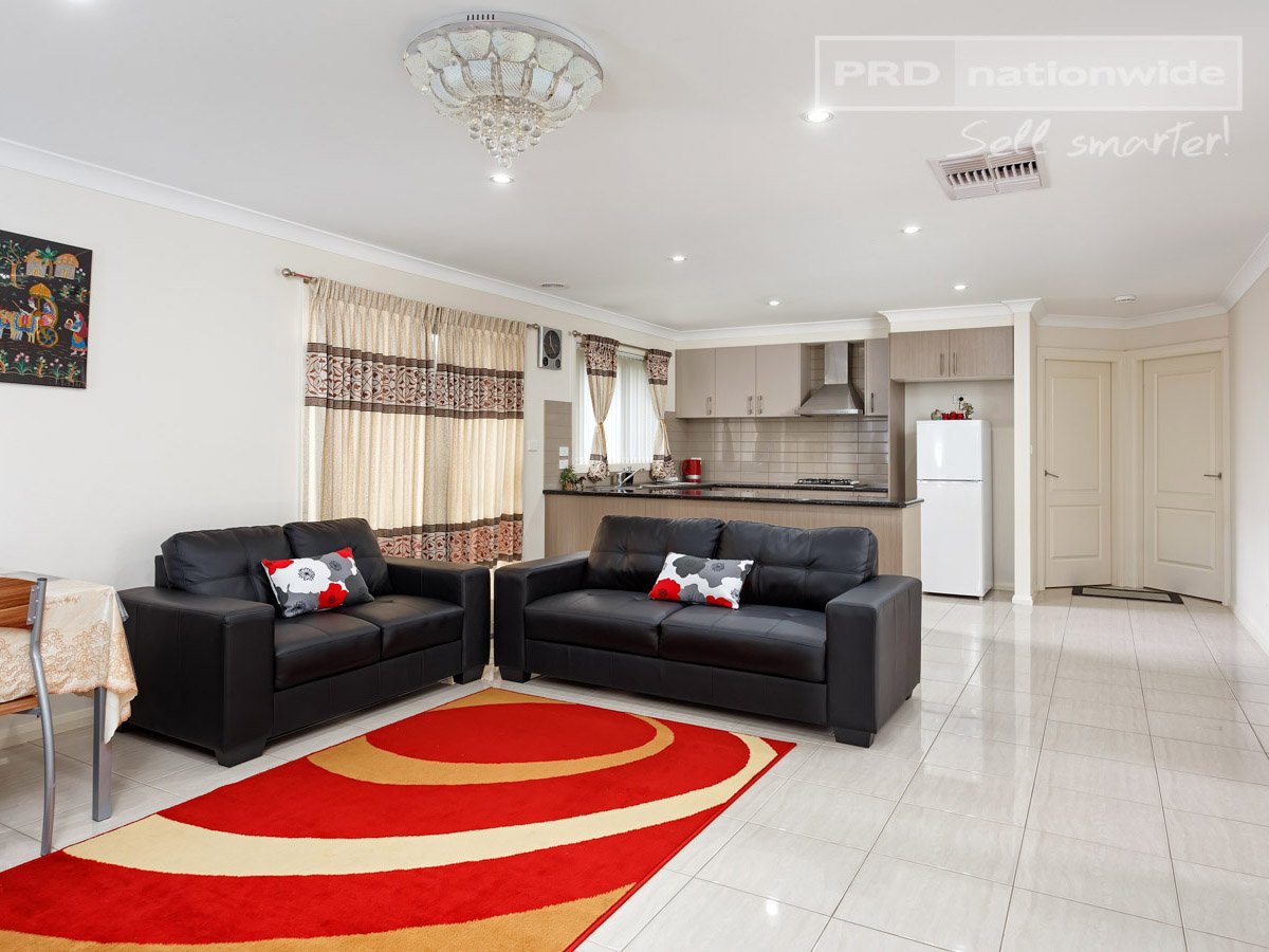 64 Messenger Avenue BOOROOMA 9