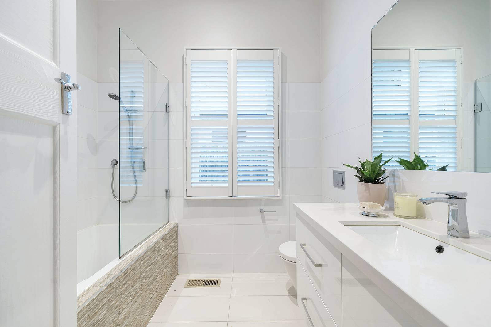 64 Middlesex Road, Surrey Hills, VIC