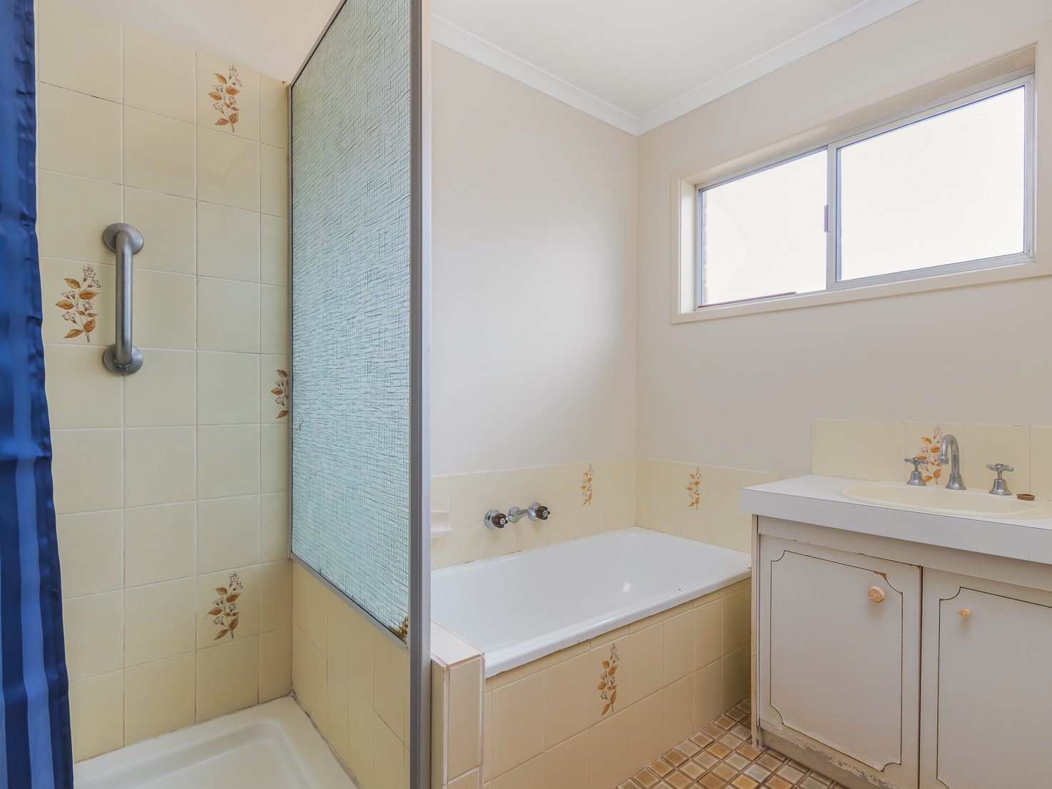 64 Mill Street REDLAND BAY 6