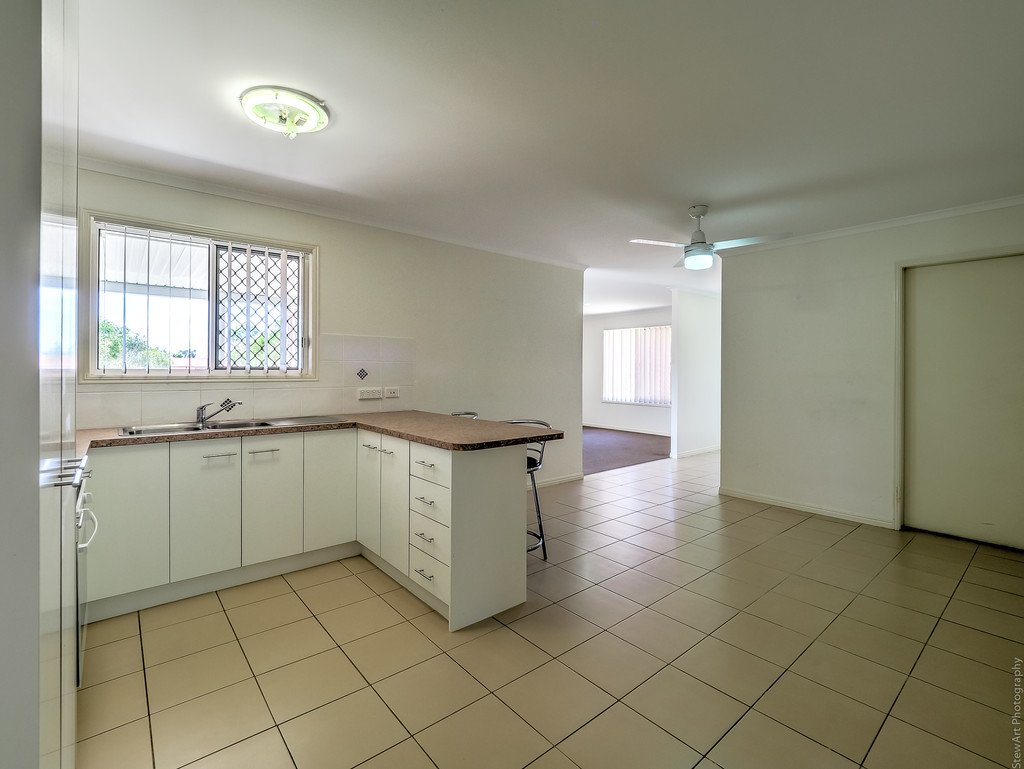 64 Moonstone Drive URANGAN 6