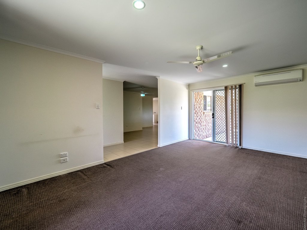 64 Moonstone Drive URANGAN 7