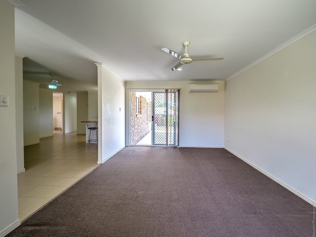 64 Moonstone Drive URANGAN 8