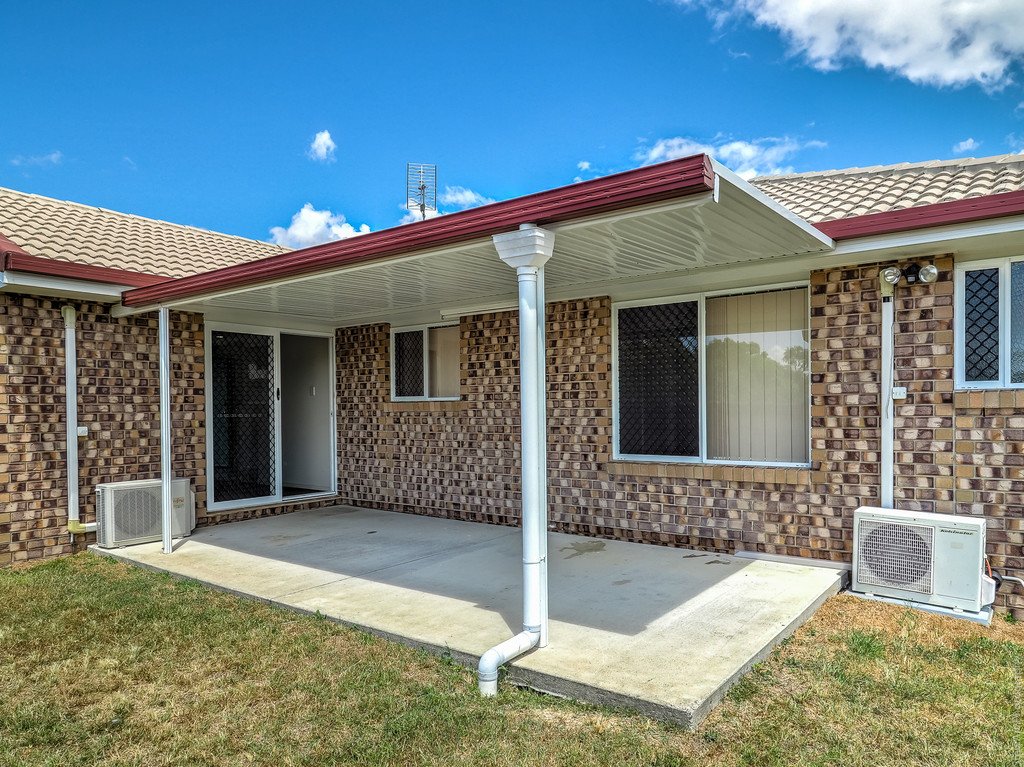 64 Moonstone Drive URANGAN 9