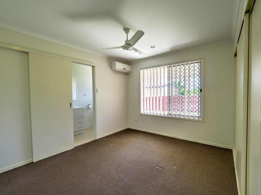 64 Moonstone Drive URANGAN 17