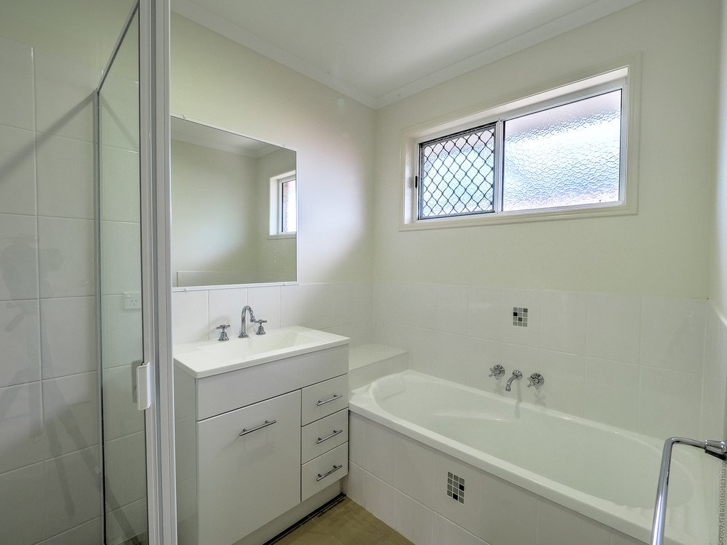 64 Moonstone Drive URANGAN 22