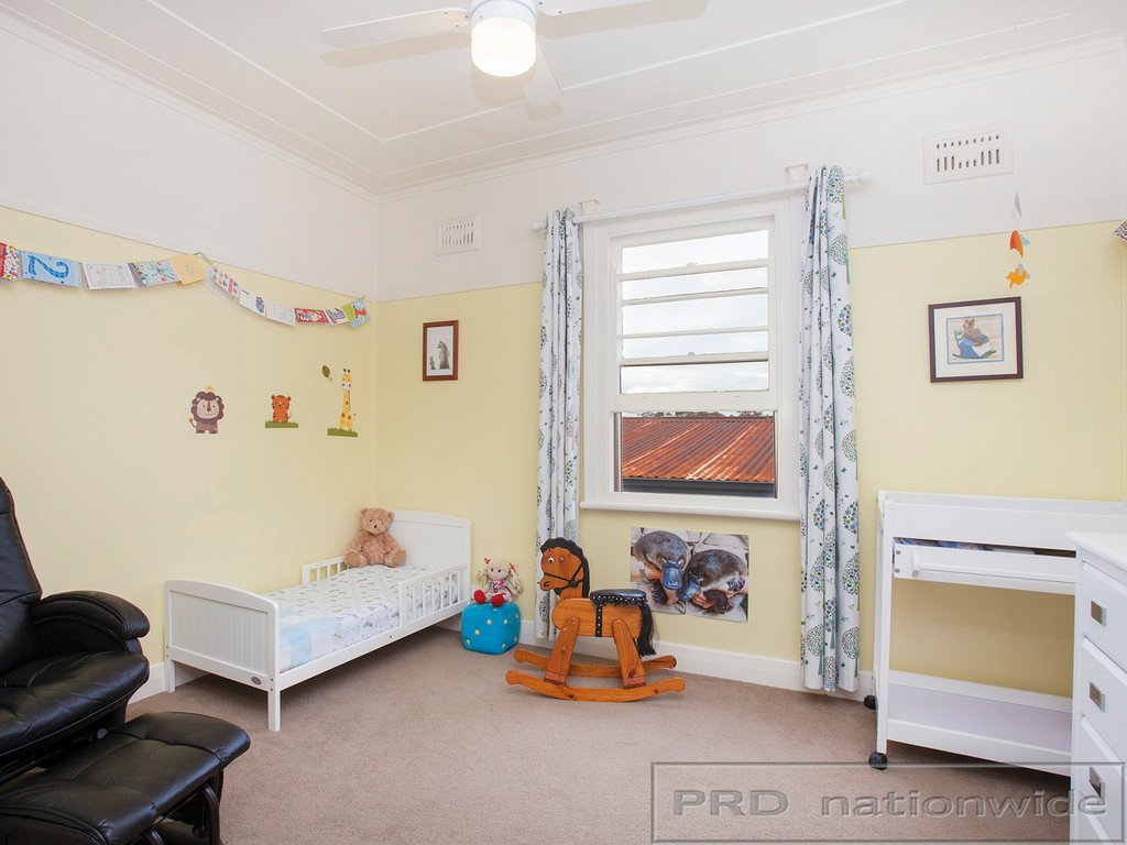 64 Narang Street EAST MAITLAND 12