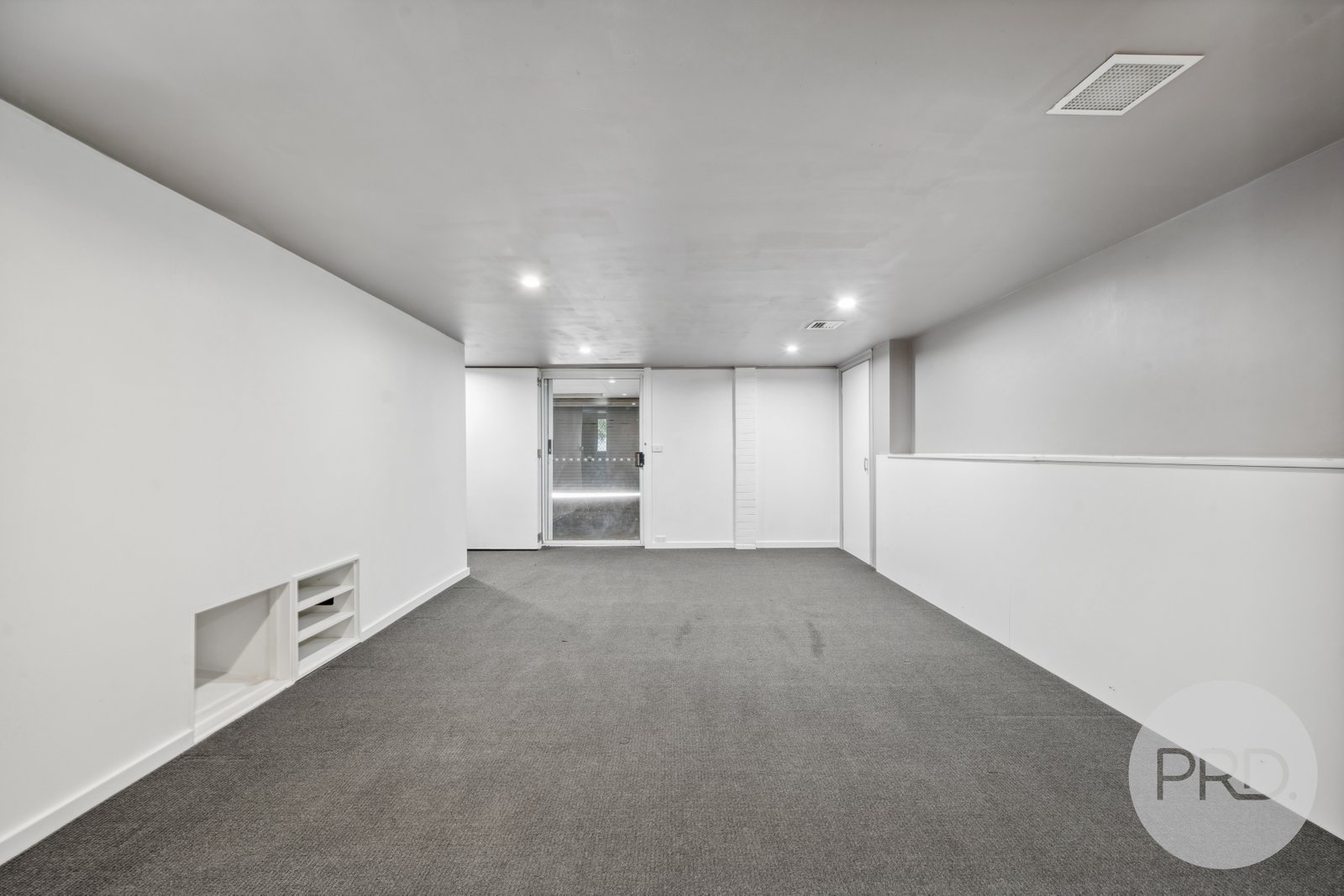 64 Nixon Crescent TOLLAND 16