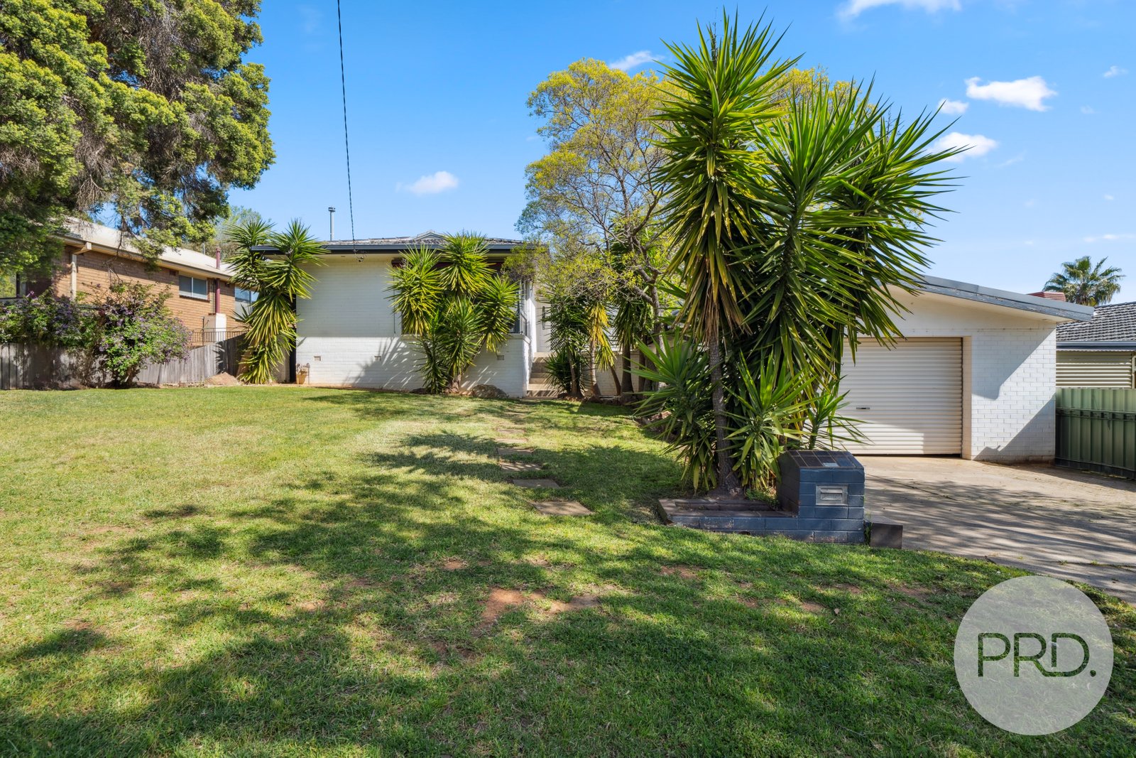 64 Nixon Crescent TOLLAND 19