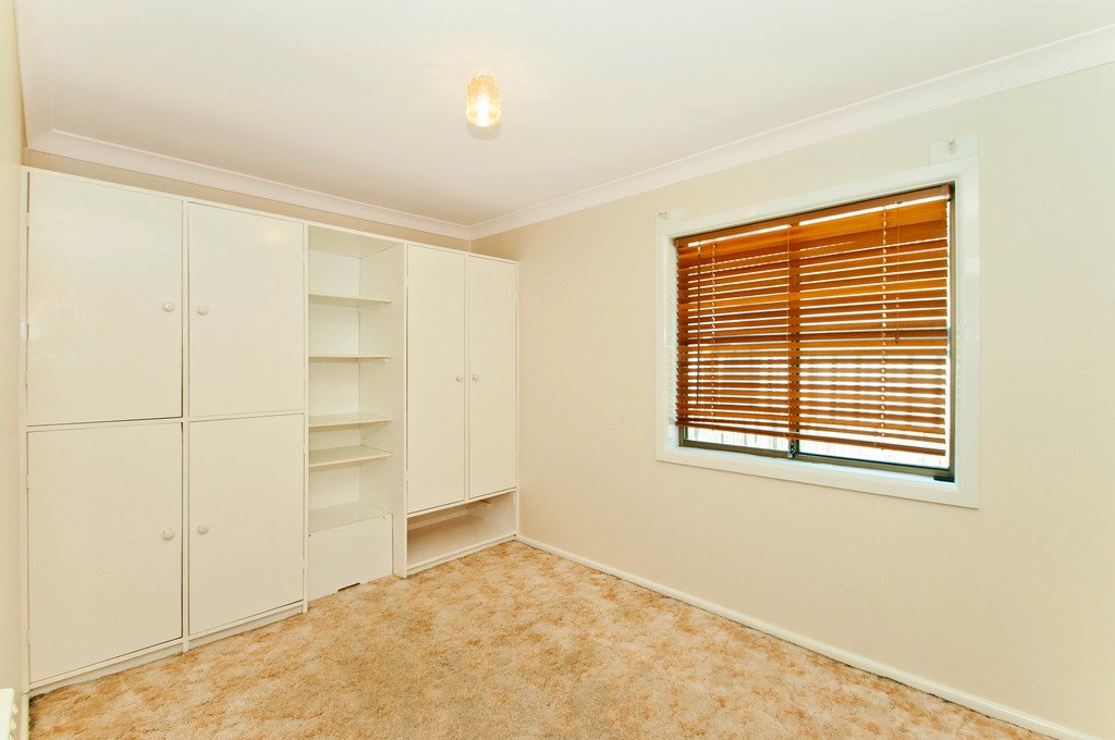 64 Nolan Street BERKELEY 6