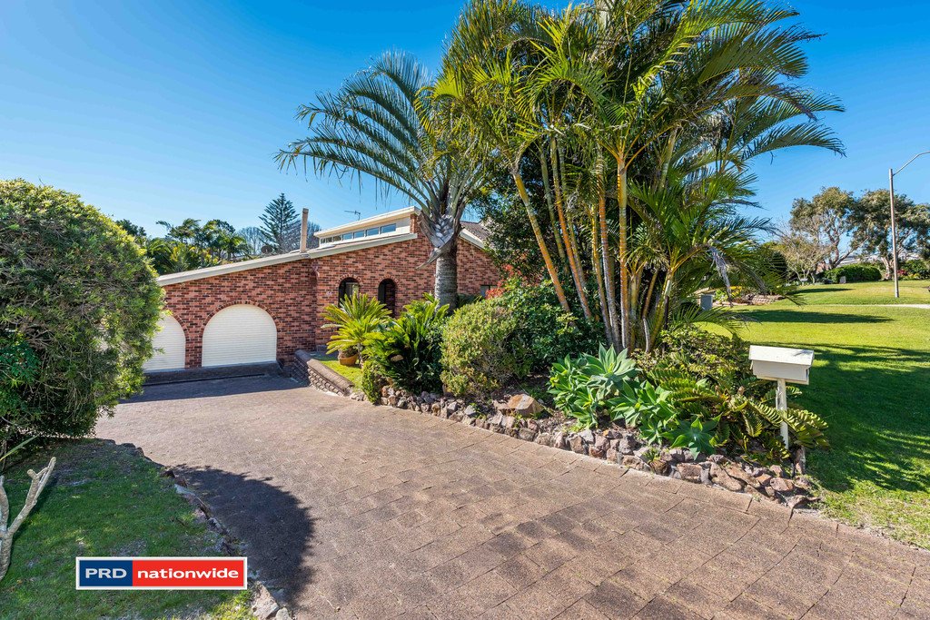 64 Pacific Drive FINGAL BAY 3