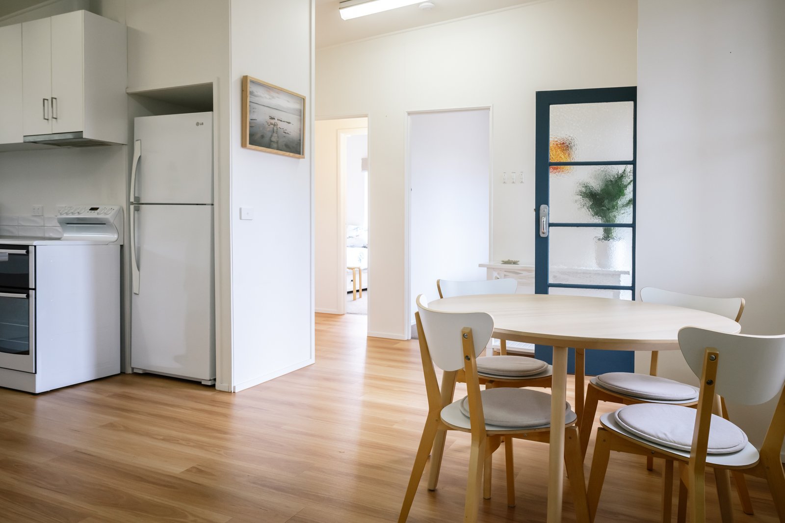 Gallery: 64 Parklands Avenue