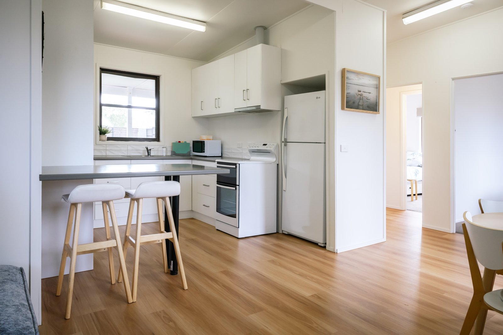 Gallery: 64 Parklands Avenue