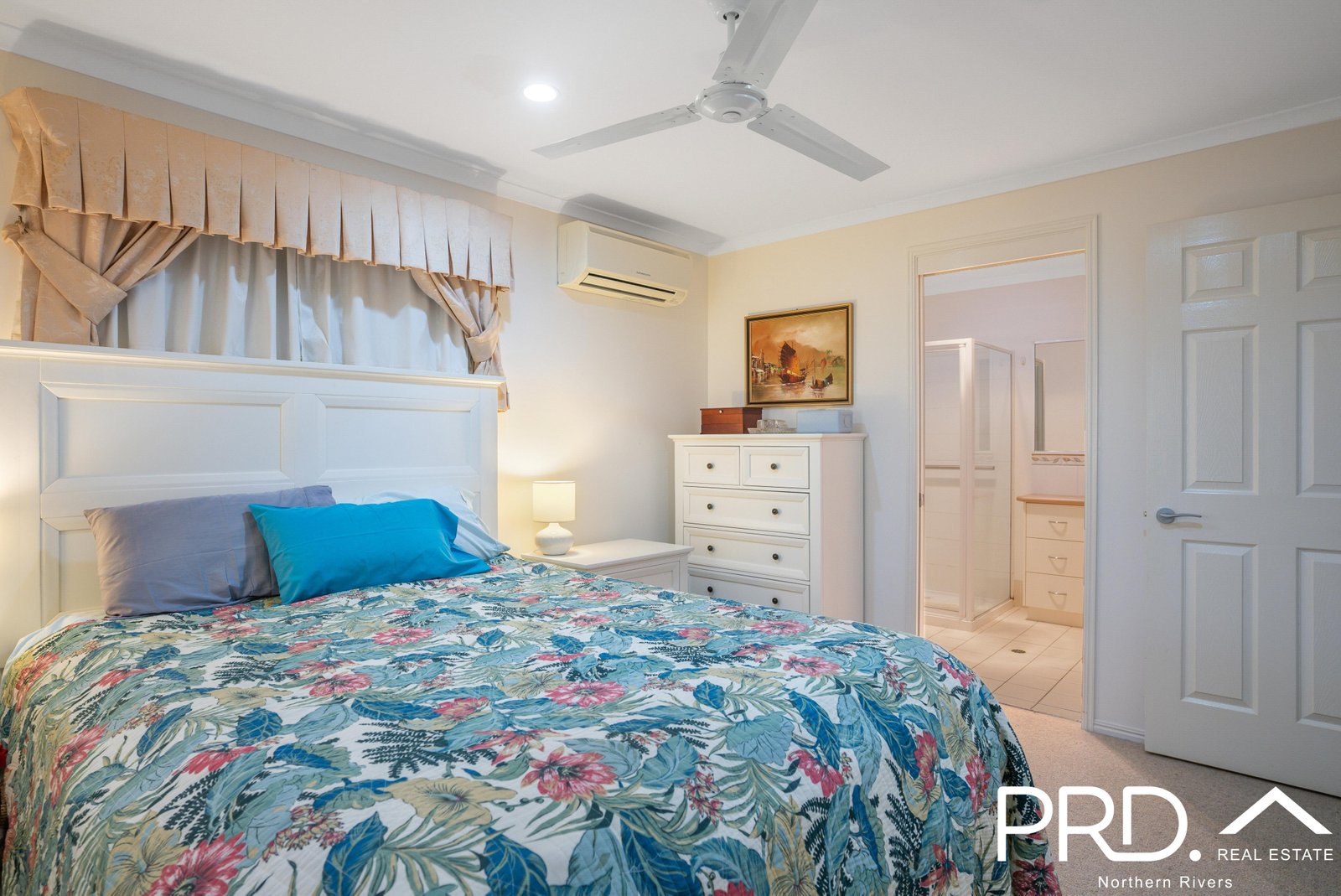 64 Parrot Place 69 Light Street CASINO 9