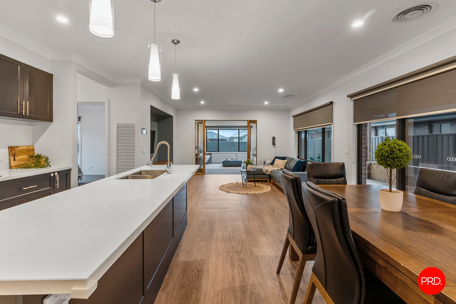 64 Pembroke Drive MARONG 5