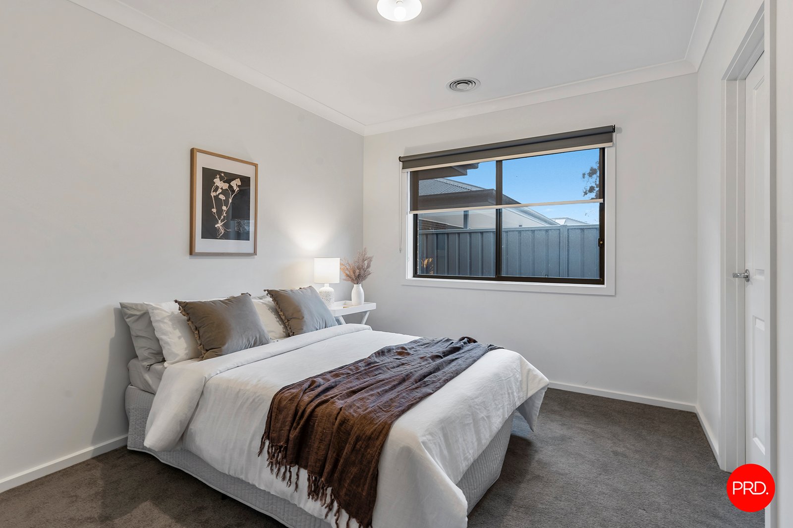64 Pembroke Drive MARONG 13