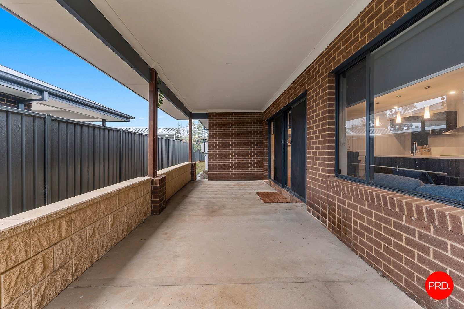 64 Pembroke Drive MARONG 18