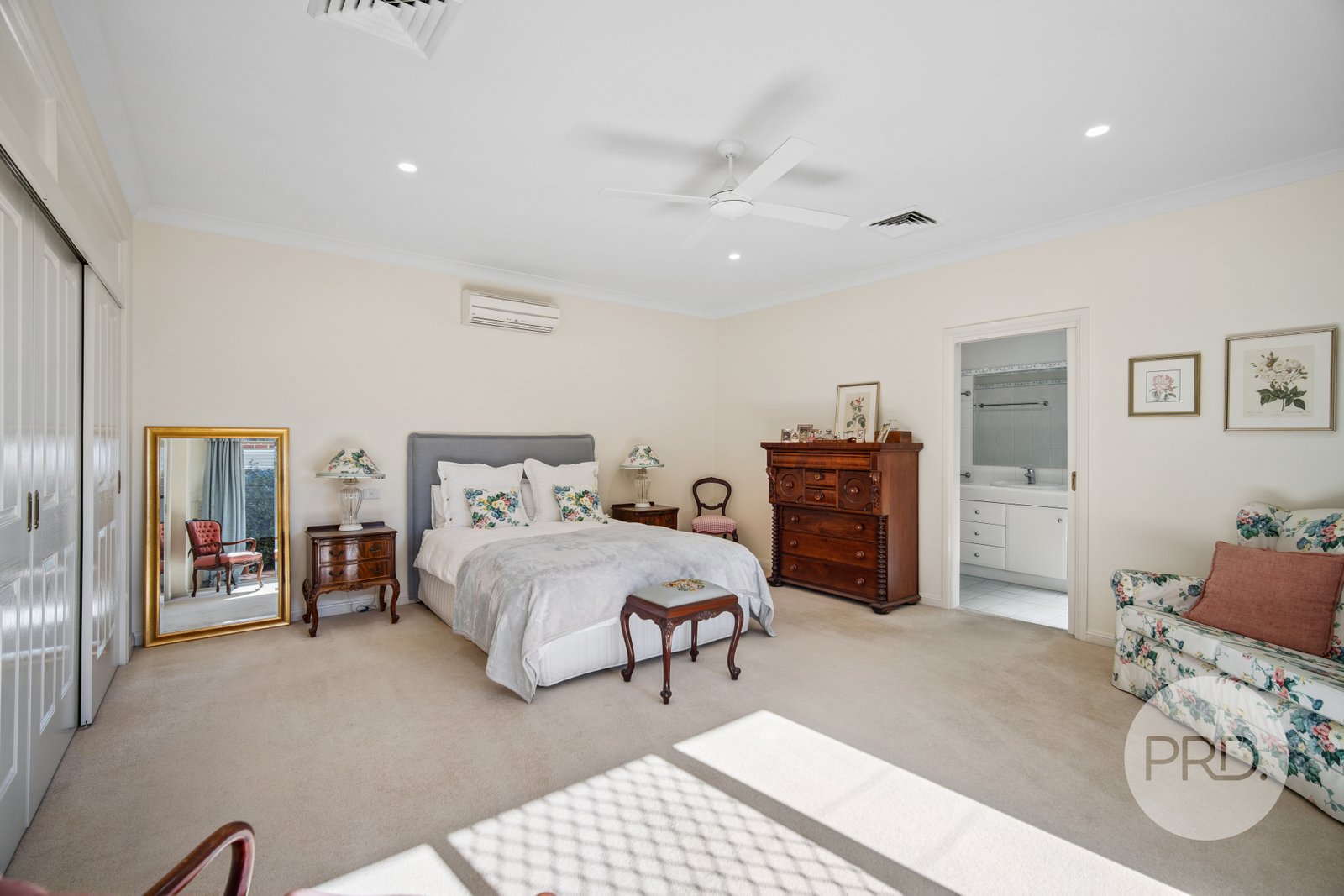 64 Peter Street WAGGA WAGGA 16