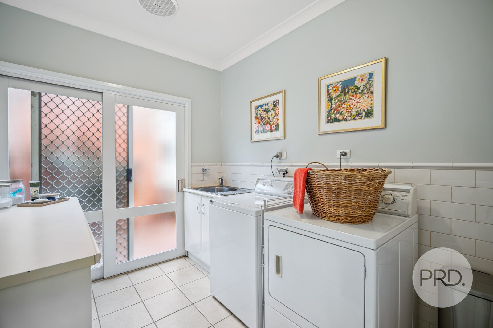 64 Peter Street WAGGA WAGGA 25