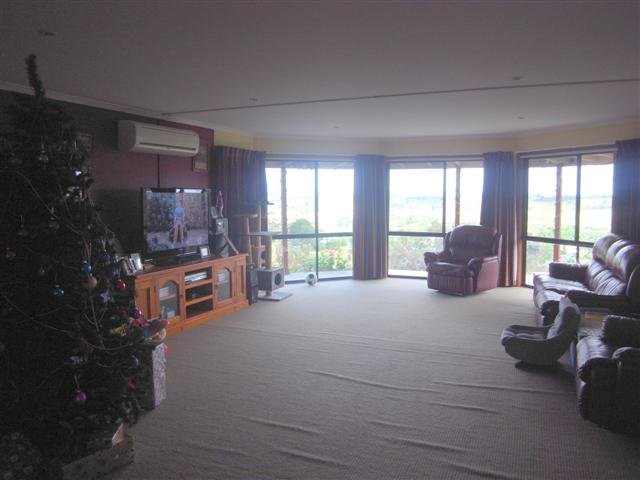 64 Power St  TUMBARUMBA 6
