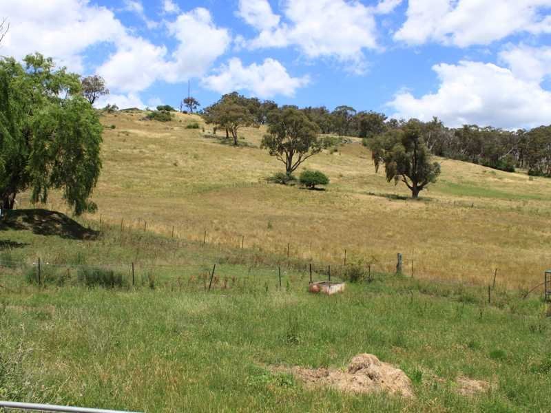 64 Power Street TUMBARUMBA 18