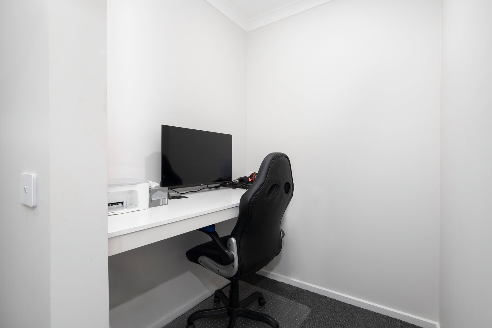 64 Progress Road DEREEL 9