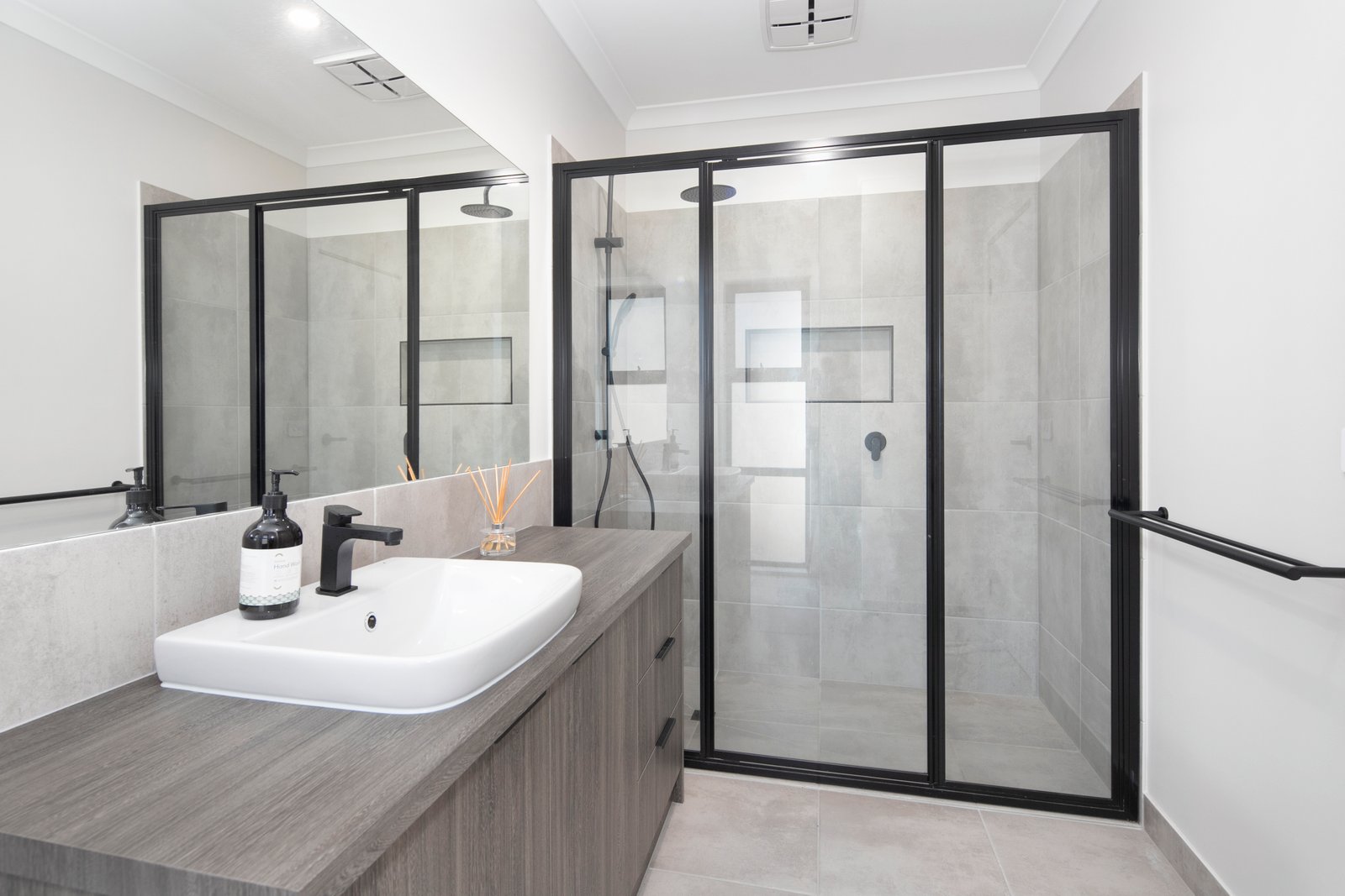 64 Progress Road DEREEL 10